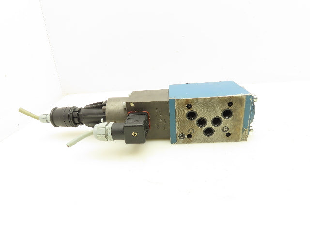 Rexroth 4WRE 10 EA64-14/24Z4/M-468 Proportional Directional Valve 00504155