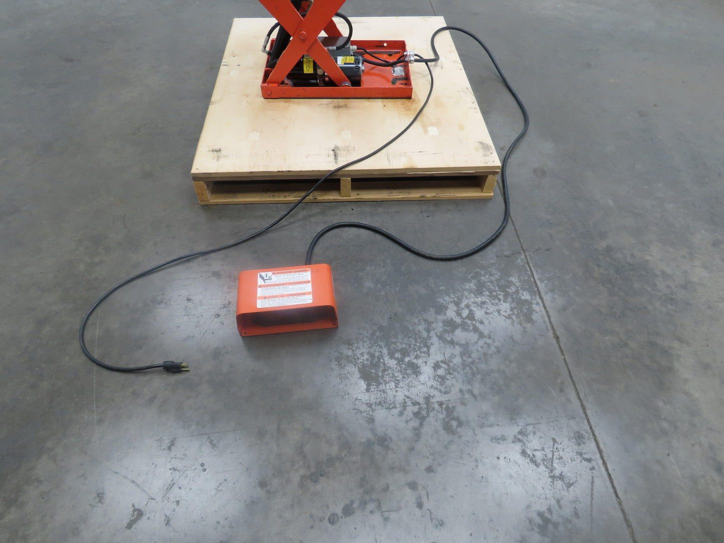 Presto DXS30-10 Compact Double Scissor Lift Table 1000lb 30" Travel 120V 1Ph