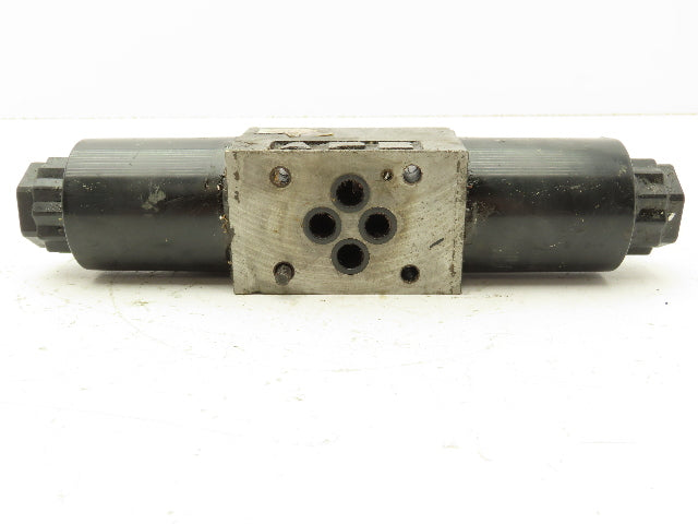 Tokimec DG4V-3-2C-M-U1-H-7-52 Directional Control Double Solenoid Valve 4/3 24V