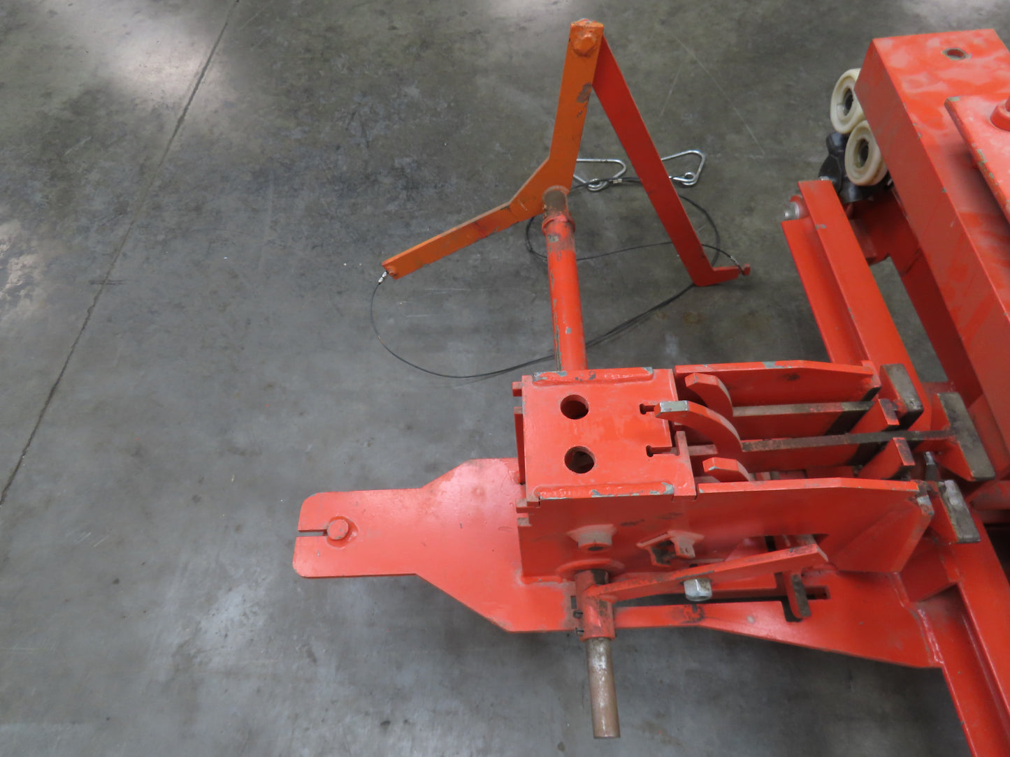 Demag KBK II-R Overhead Crane Interlocking Single Girder System Powered Rail