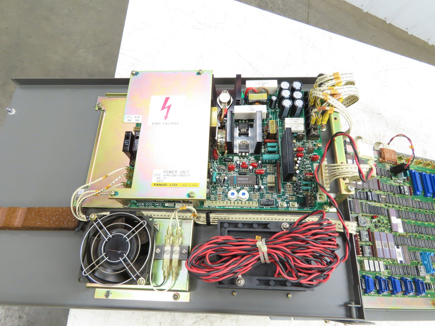 Fanuc A02B-0058-B501 PLC Power Supply Controller Unit Chassis