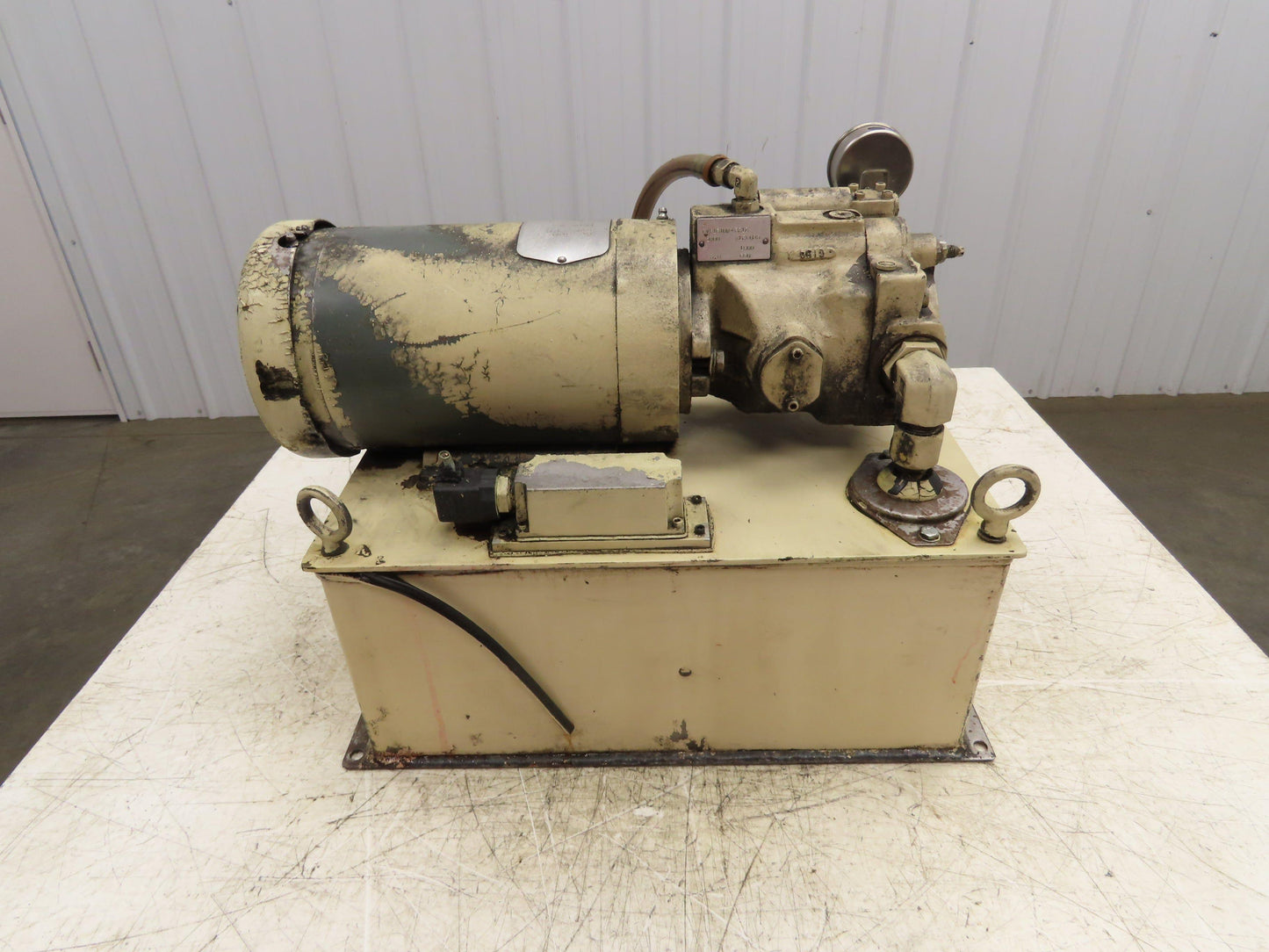 Parker PVP1610B4R212 Hydraulic Power Unit 1000PSI 5.8GPM 7 Gallon Tank 230/460V