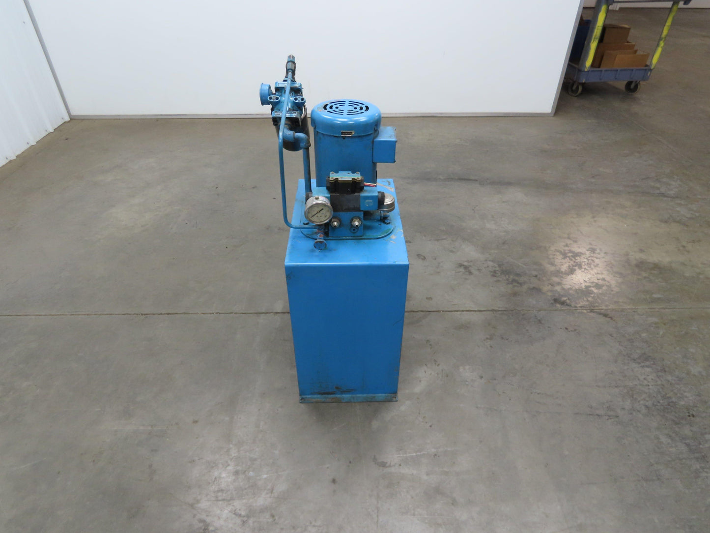 Vickers V101P2P1C20 Hydraulic Power Unit 7.3GPM 2500PSI 2Hp Motor 230/460V 3Ph