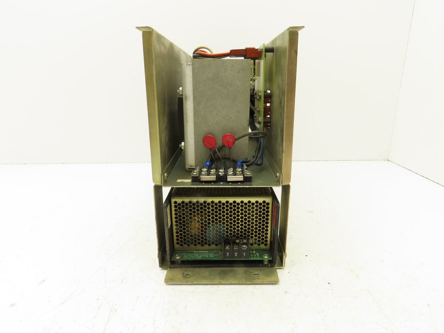 Cincinnati Milacron 3-424-1945A PLC Power Supply Assembly 115 In 12/24V Out