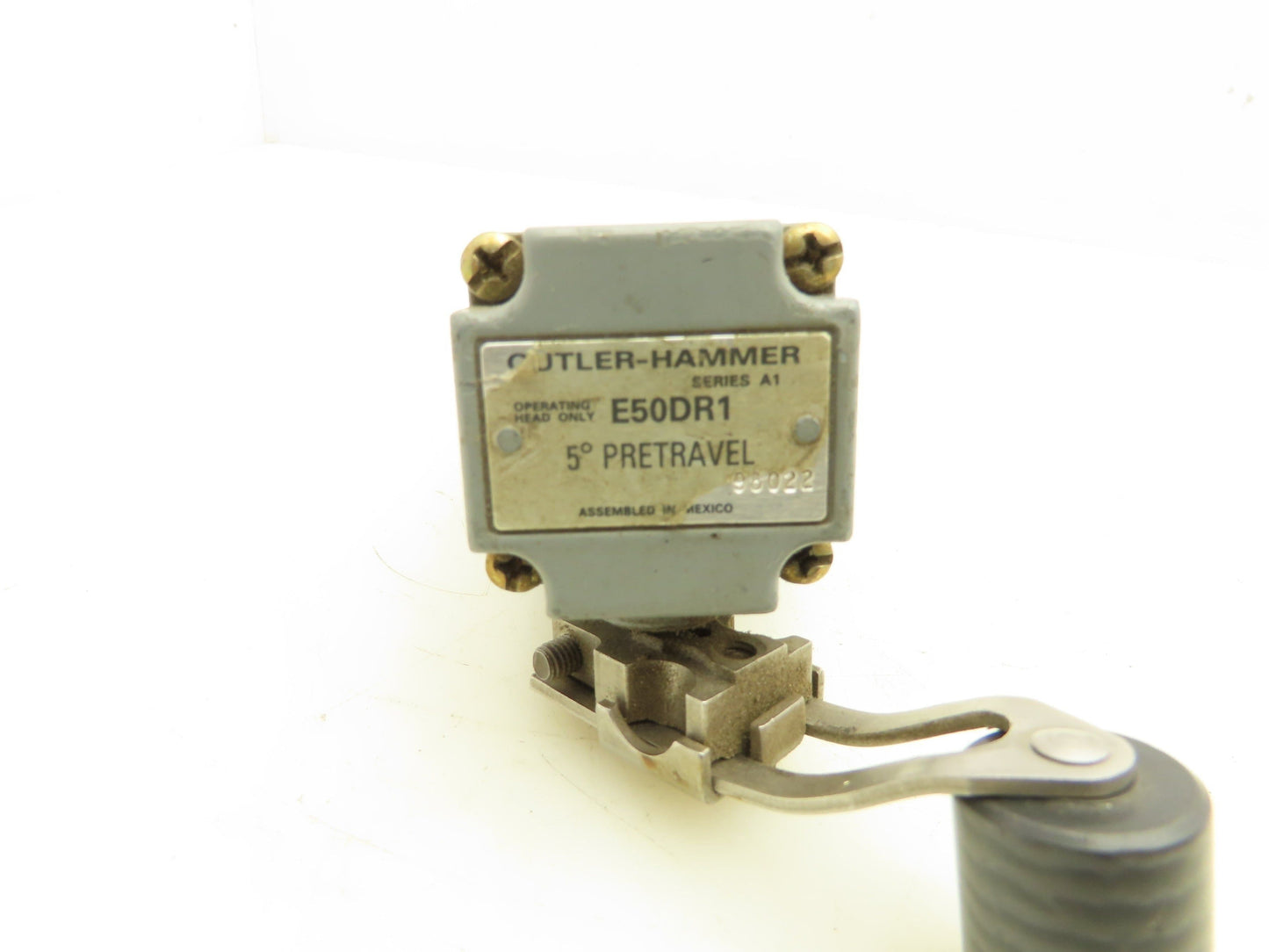 Cutler Hammer E50SA Limit Switch E50DR1 Operating Head Roller Arm 5° Pretravel