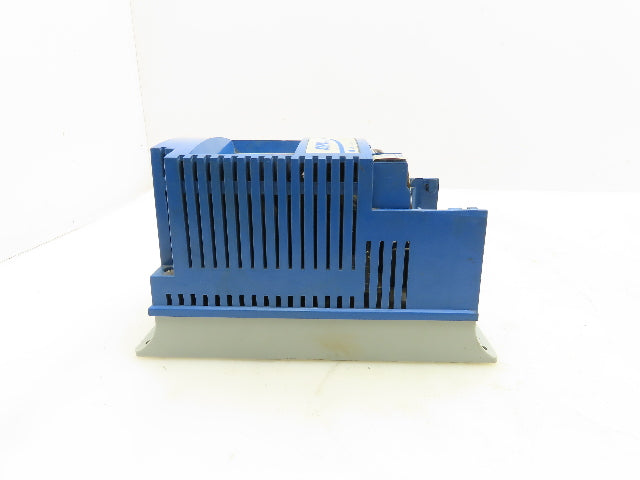 Lenze ESV371N02YXB SMVector AC Drive Variable VFD Inverter .5Hp 230V 1PH / 3PH