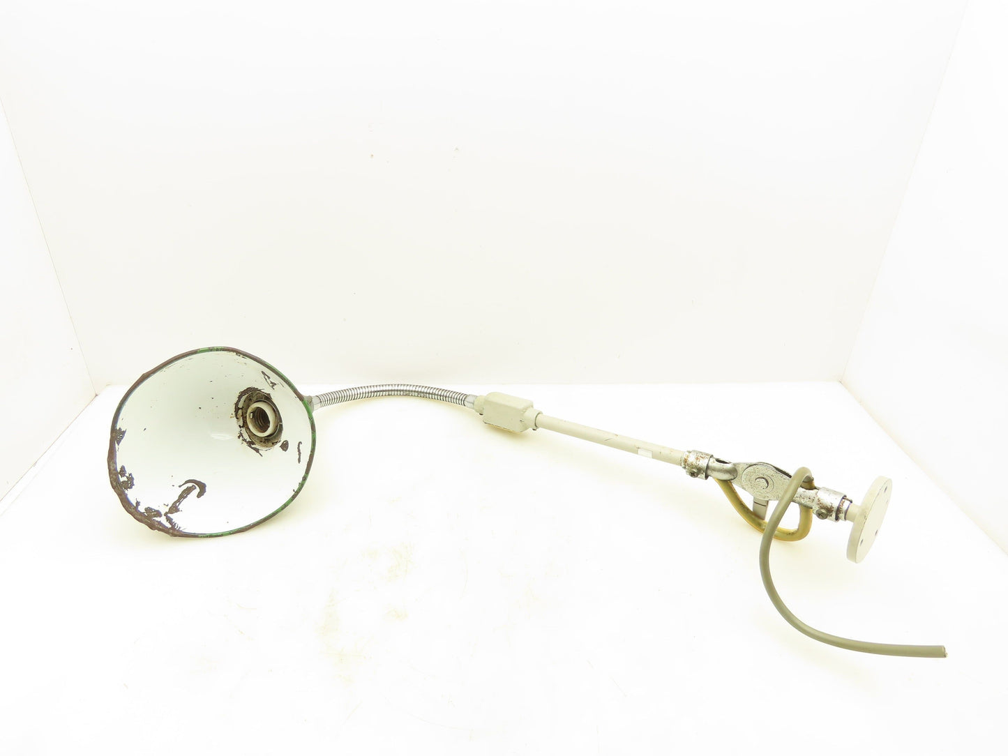 Vintage Industrial Machine Light 120V Work Lamp 36" Flex Arm