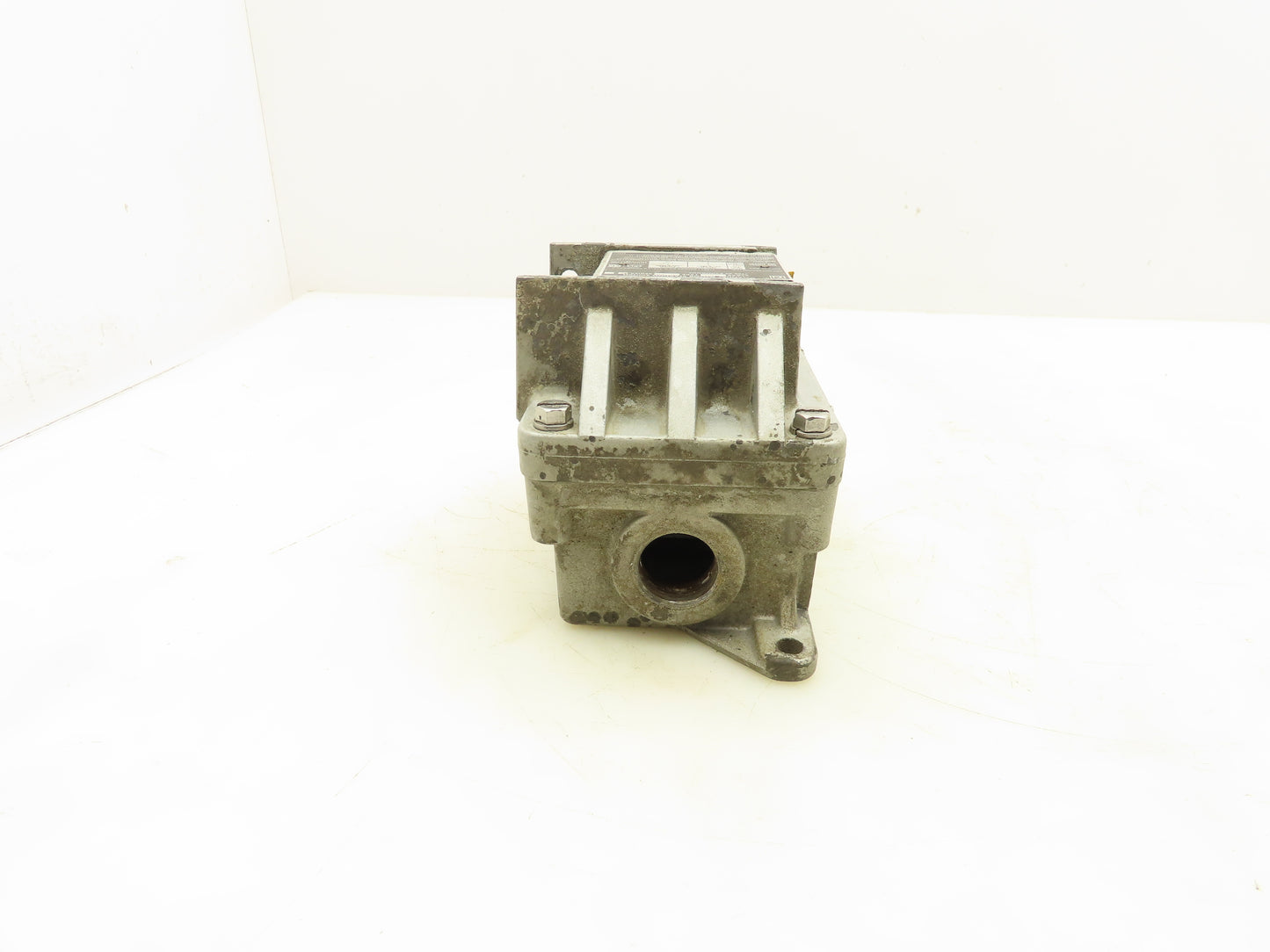 Square D 2510-KR2H Manual Motor Starter Switch 600V 30A 3PH Type 3R