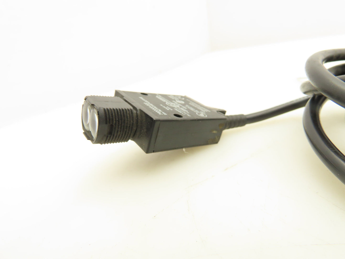 Allen Bradley 7600005-802 Retroreflective Photoeye Sensor 5M