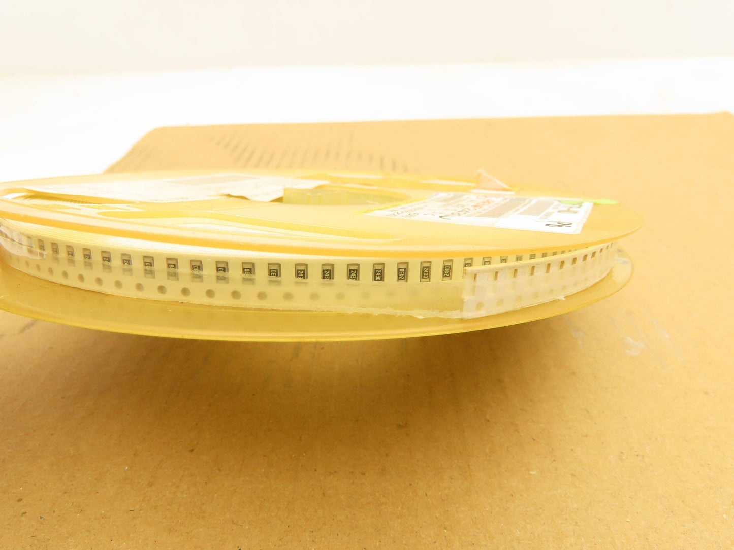 Panasonic ERJ-8ENF2430V Fixed Metal Flat Chip Resistors 243 Ohms ± 1% 5000 Pcs