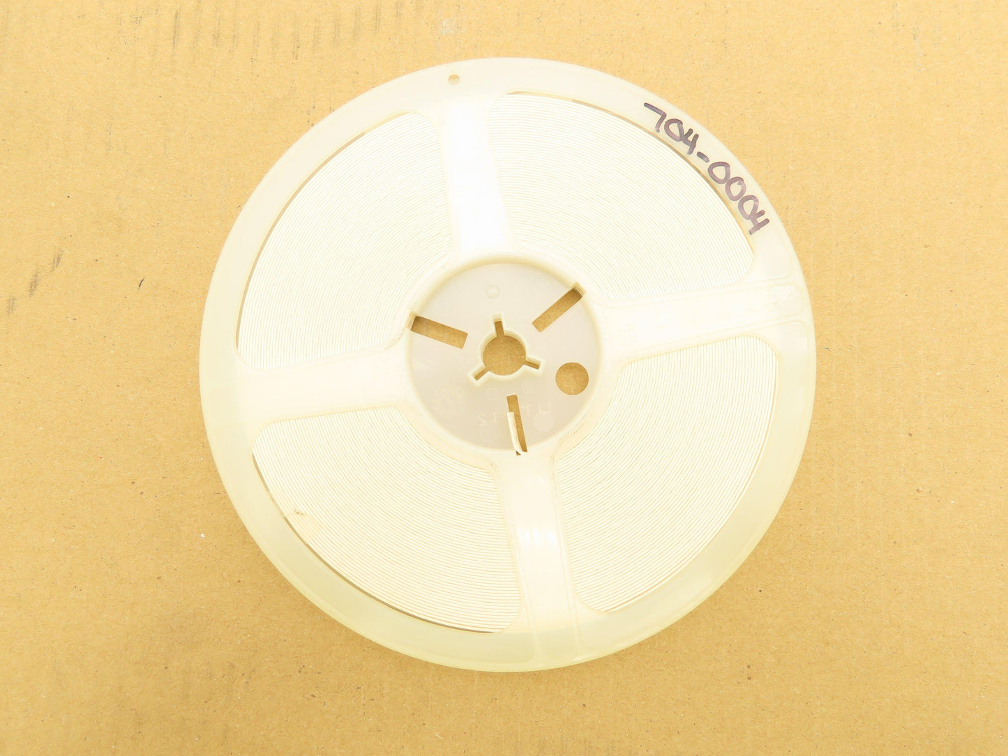 Yageo RC1206FR-07120RL Chip Resistor Tape And Reel 120 Ohms ± 1% 5000 Pcs