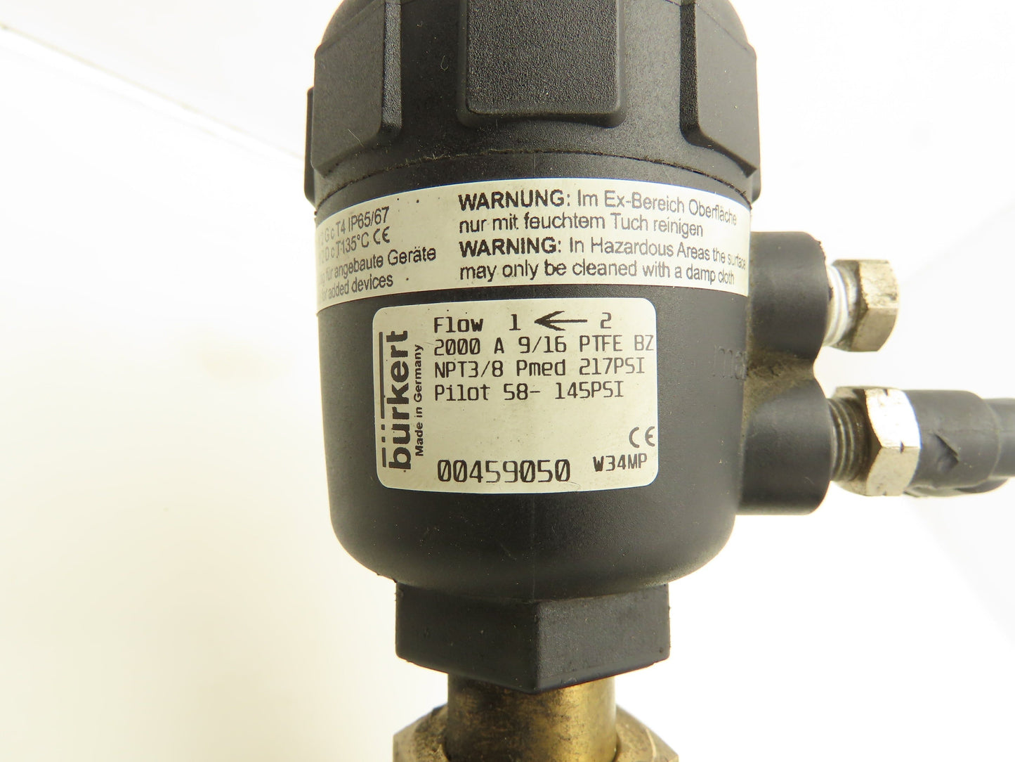 Burkert Excelon 2000 A 9/16 PTFE BZ Pneumatic 2/2 Angle Seat Valve Lubricator