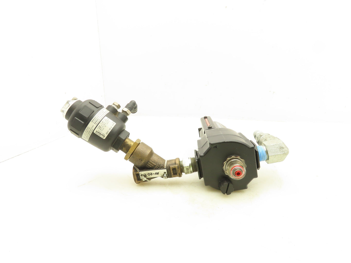 Burkert Excelon 2000 A 9/16 PTFE BZ Pneumatic 2/2 Angle Seat Valve Lubricator