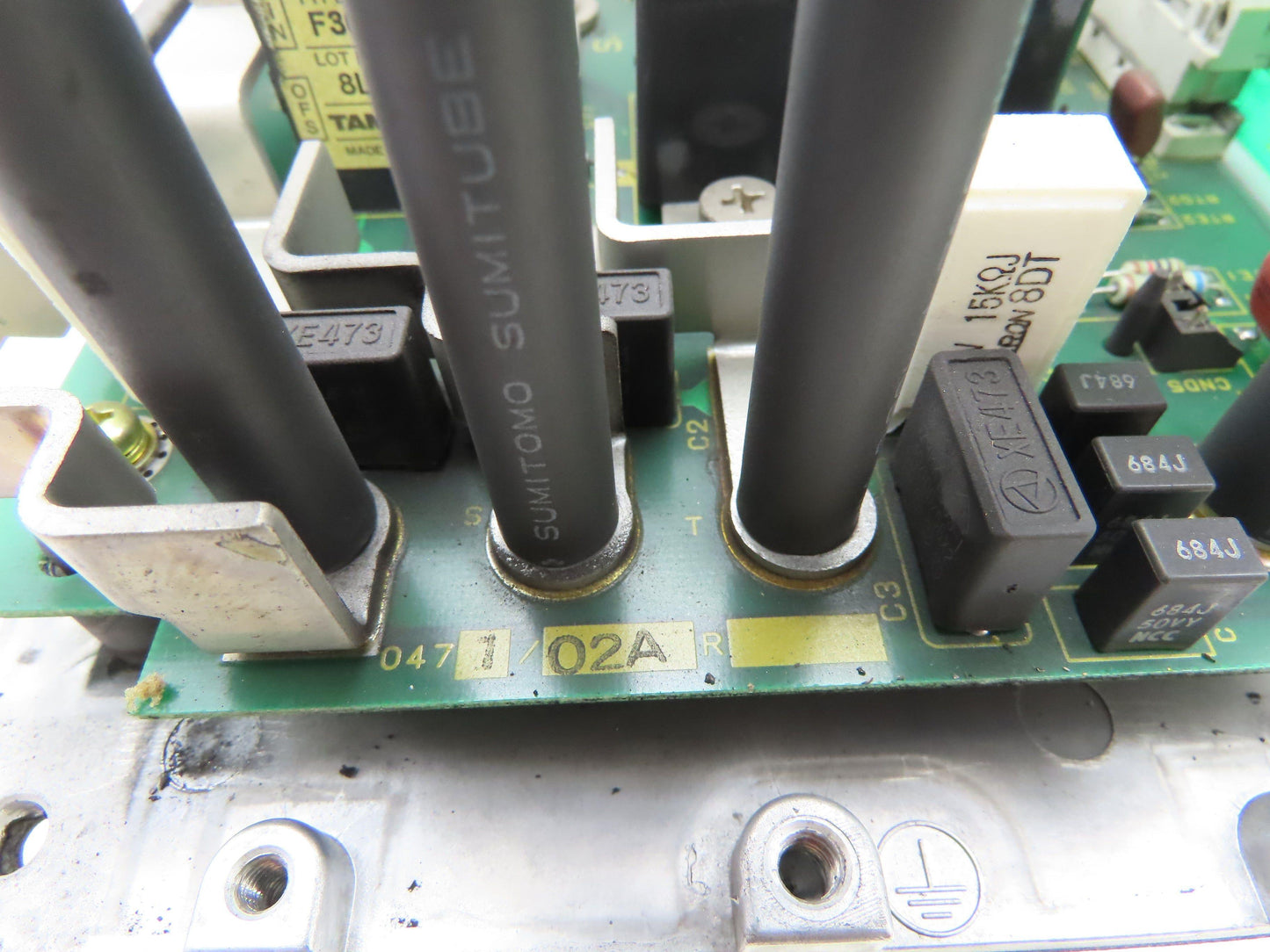 Fanuc A06B-6087-H126 Power Supply Module 325V 29.8kW A20B-1006-0471 Parts Only