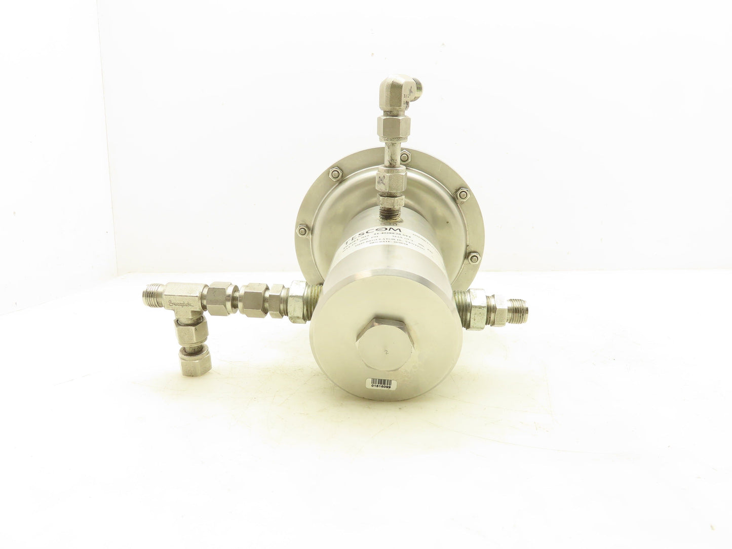 Tescom 44-4028E28-014 Stainless Diaphragm Pressure Reducing Regulator 6000 PSI