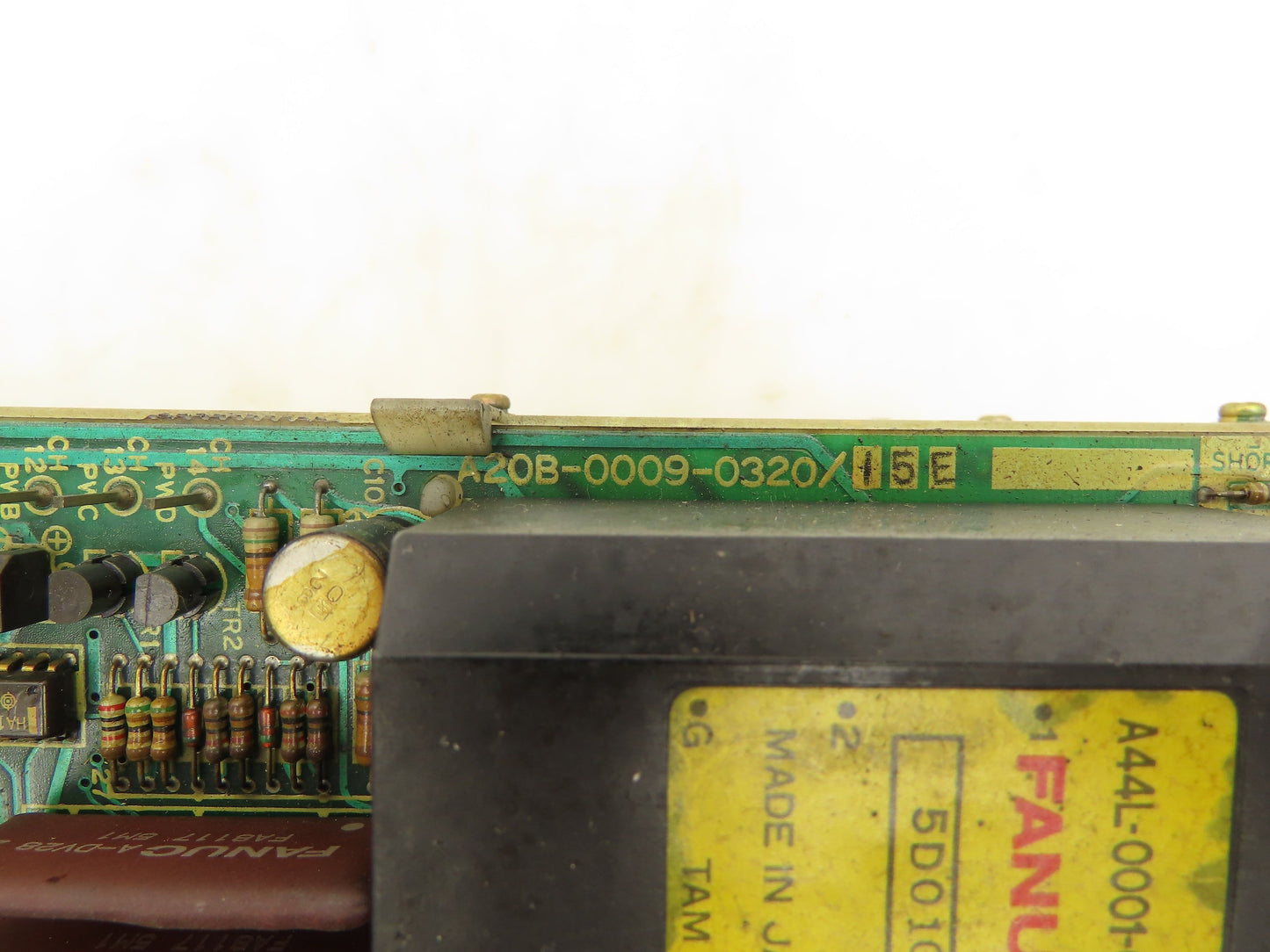 Fanuc A06B-6047-H002 Velocity Control Unit A20B-0009-0320/15E