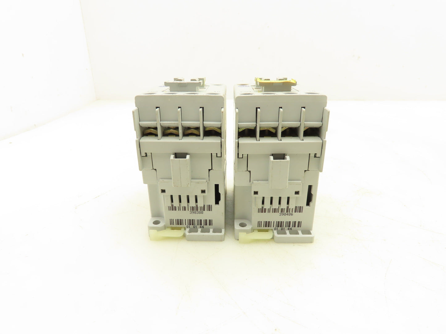 Allen-Bradley 100-C09*10 Contactor 600VAC 25A 24V Coil Series A Lot Of 2
