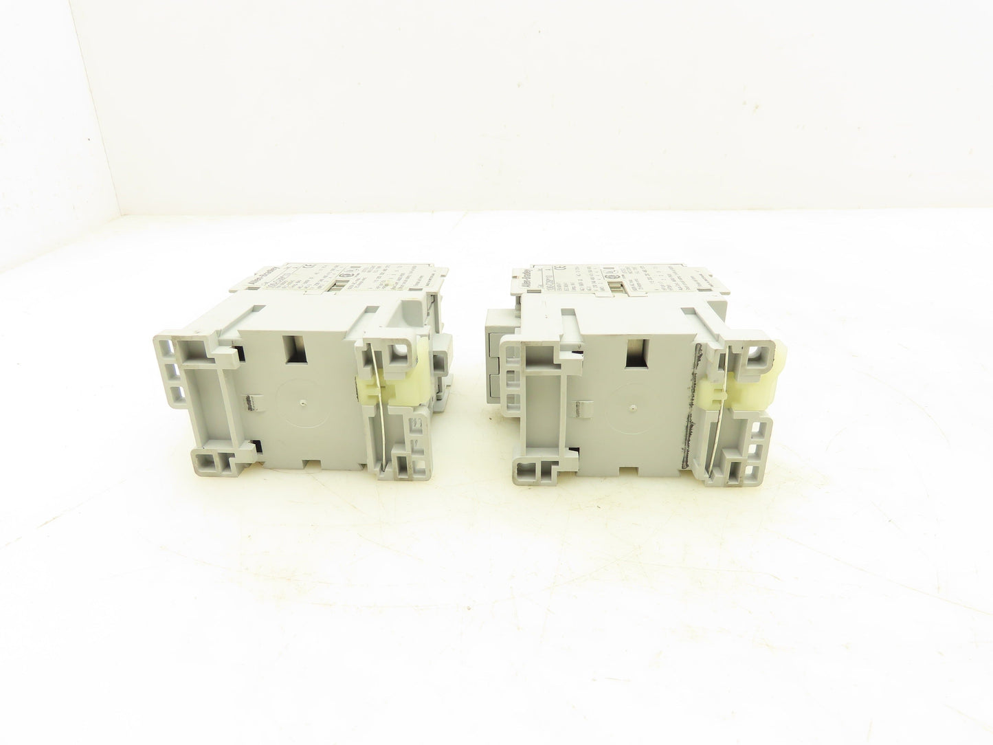 Allen-Bradley 100-C09*10 Contactor 600VAC 25A 24V Coil Series A Lot Of 2