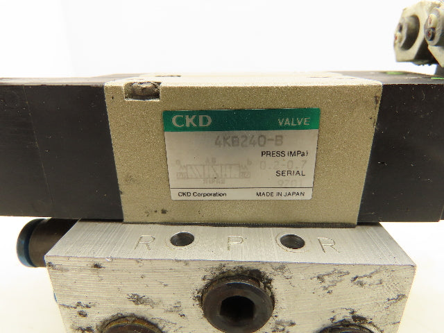 CKD 4KB240-B 4KB219-B Pneumatic Solenoid Valve Manifold Base 1/4" NPT