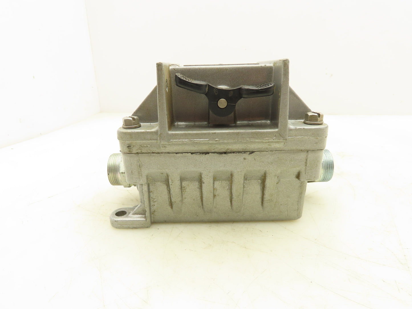 Square D 2510-KR2H Manual Motor Starting Switch 600V 30A 3PH Series B Rainproof