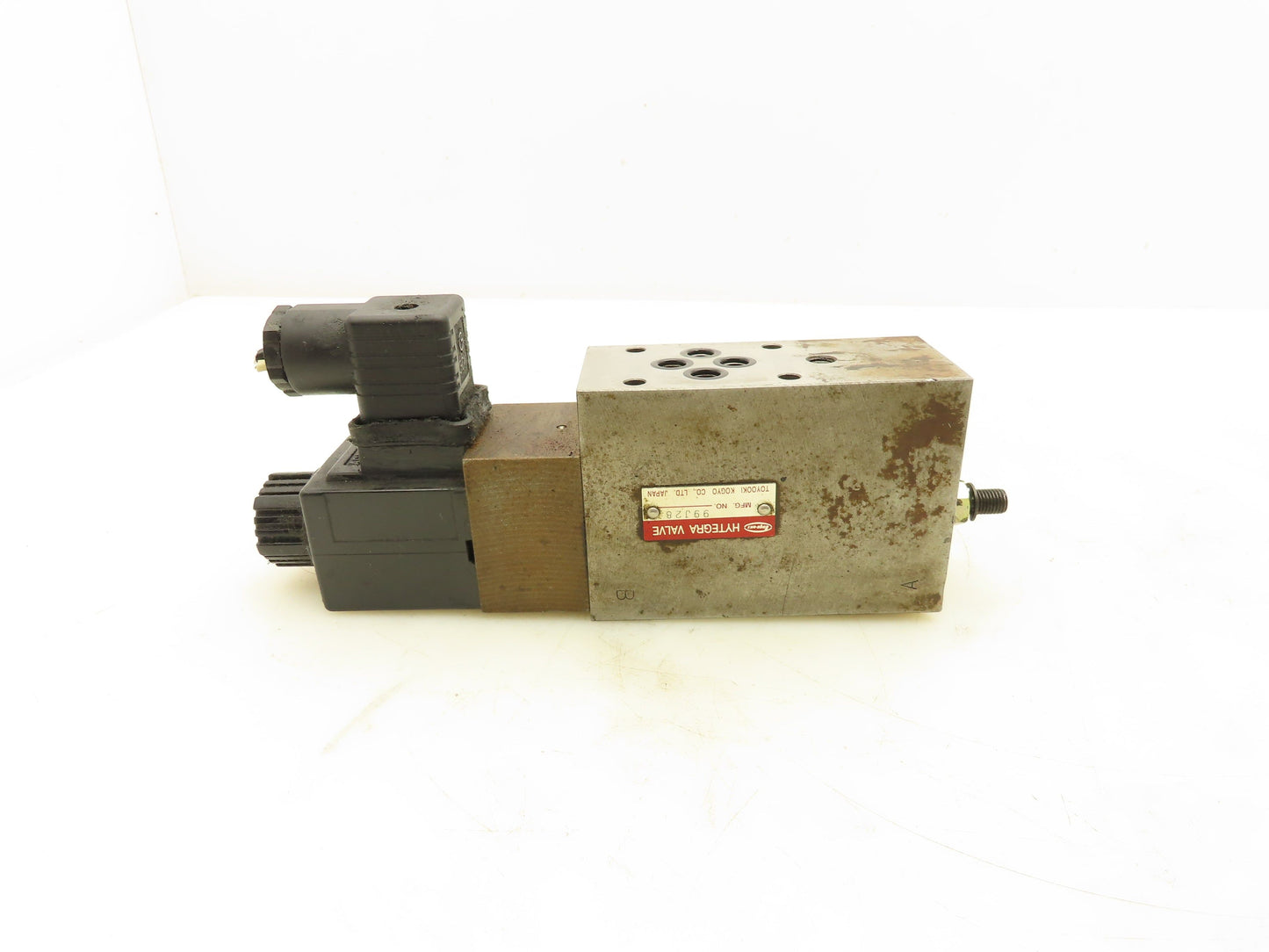 Toyooki HFK2H-B-40-S-025B-A1 Hytegra Flow Control Throttle Valve 110V Solenoid