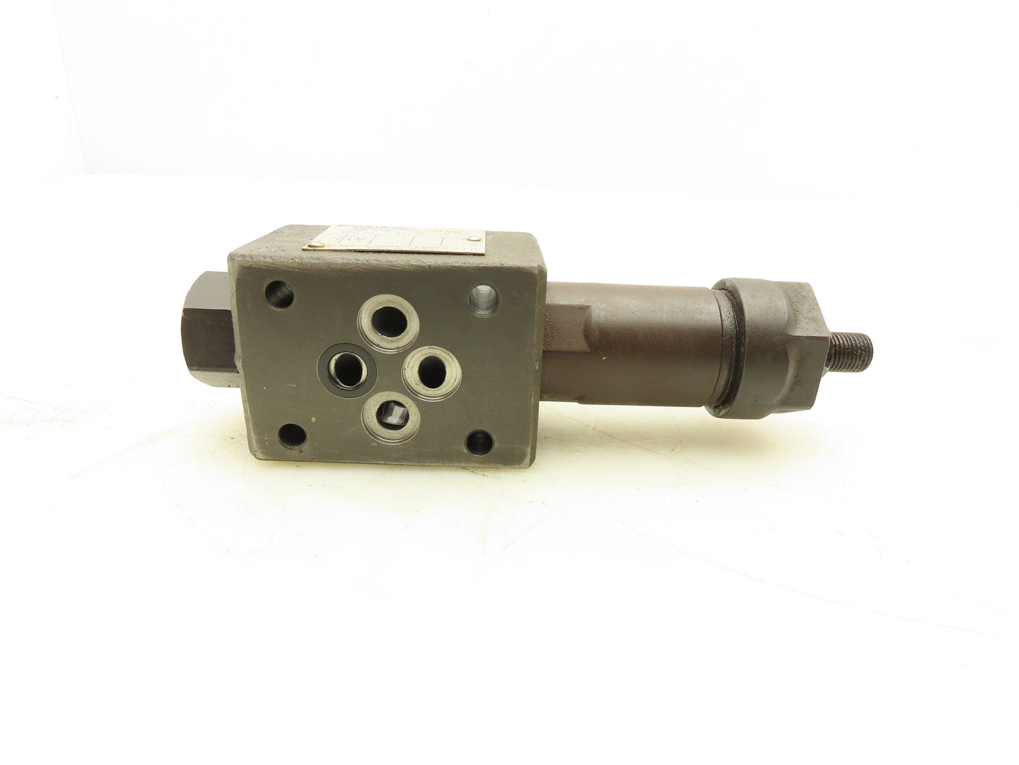 Daikin MG-02A-2-55 Hydraulic Pressure Reducing Stack Valve D03
