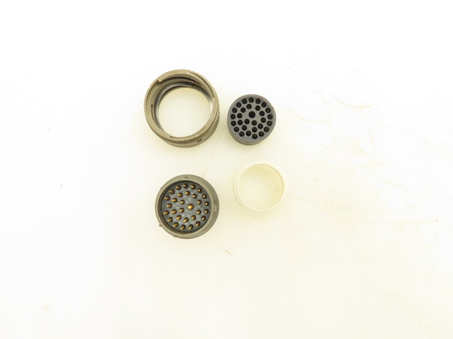 Amphenol Industrial MS3116F18-30P 30 Position Circular Male Socket Lot Of 9