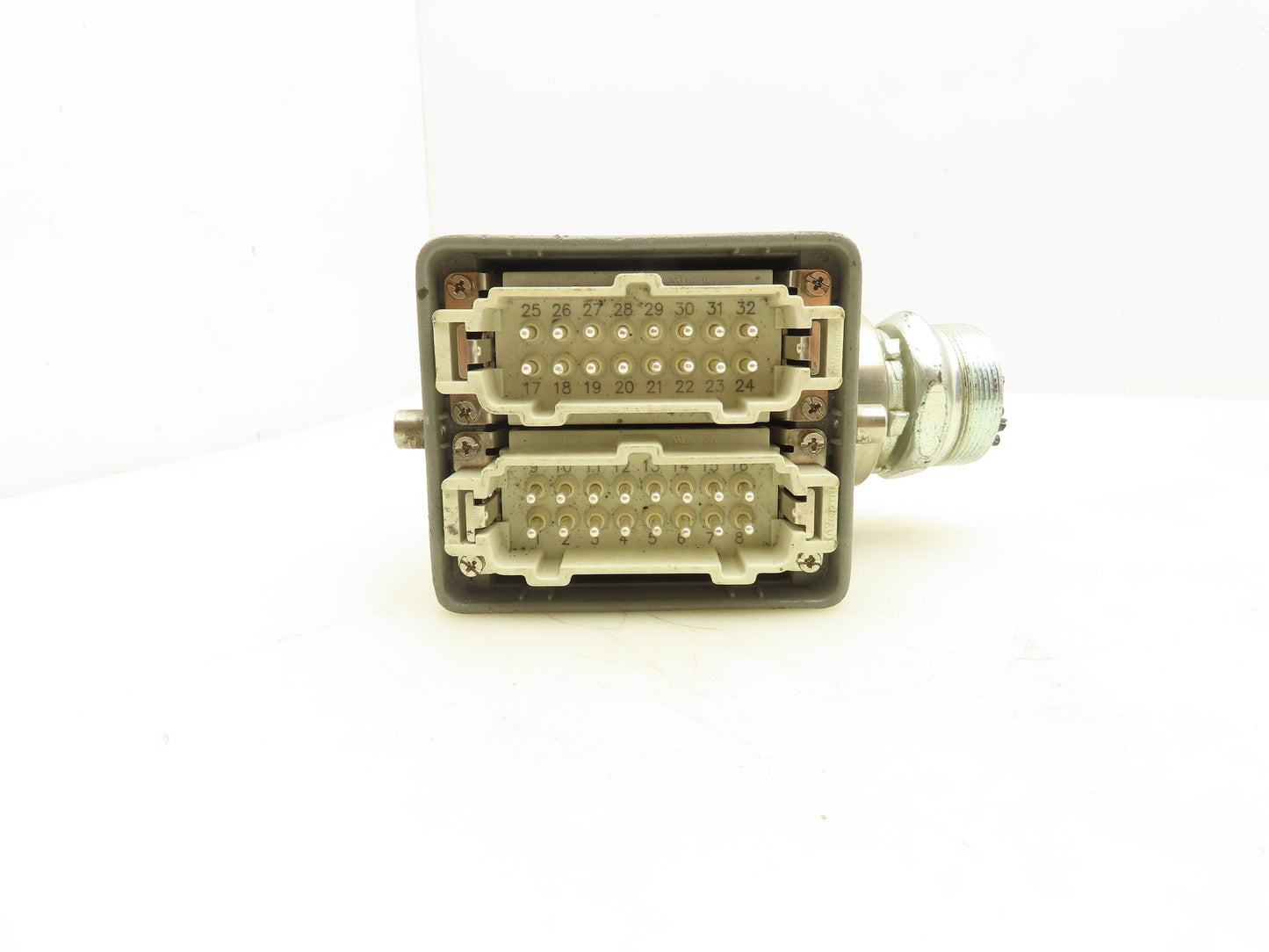 GW Connect GWD32 Heavy Duty Power Connector Male 32 Pin Hood Side Entry Lot Of 7