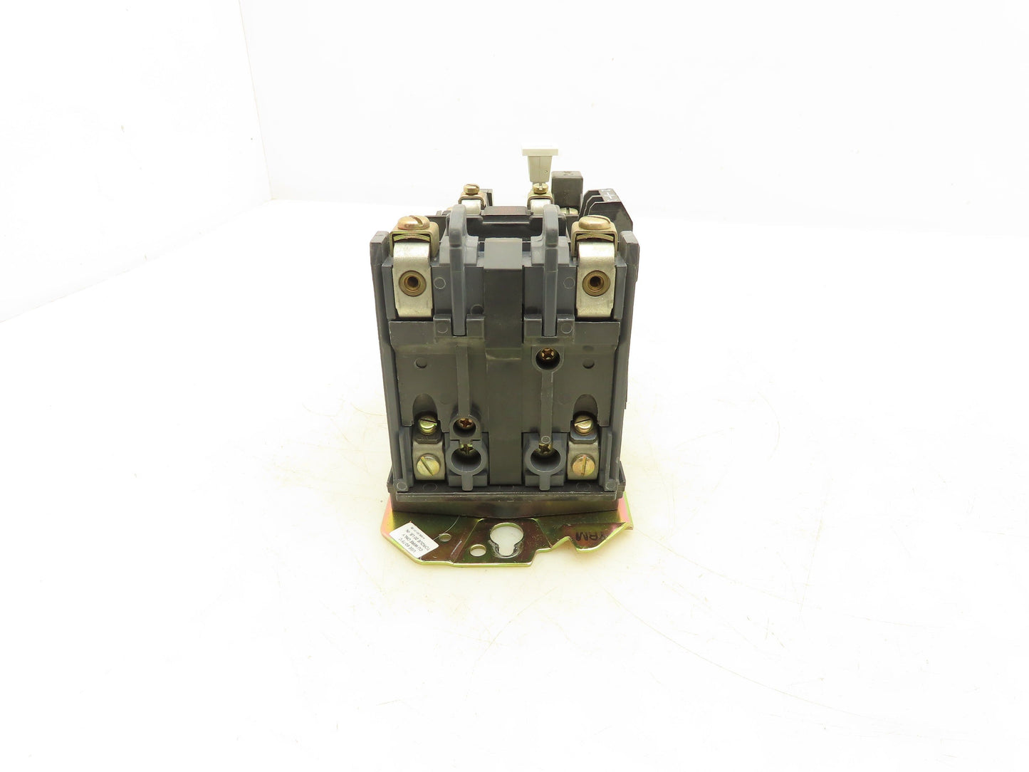 Allen Bradley 509-AOXD Starter Non Reversing 120V Coil 600VAC 18A 1HP Ser.B