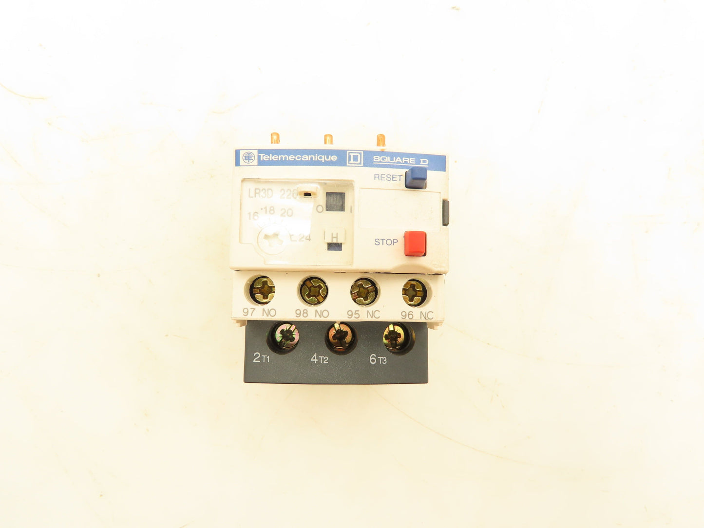 Schneider LR3D226 Thermal Overload Relay 600VAC 16-24A 3 Pole 1NO 1NC