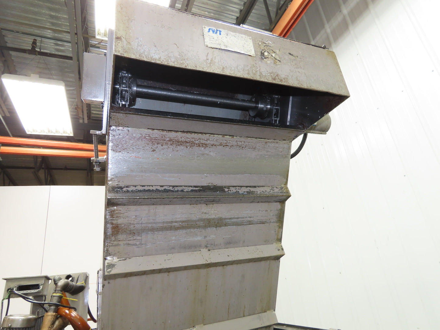 Syst Scraper Belt Chip Conveyor Coolant Recovery 3-Pump Filtration Tank