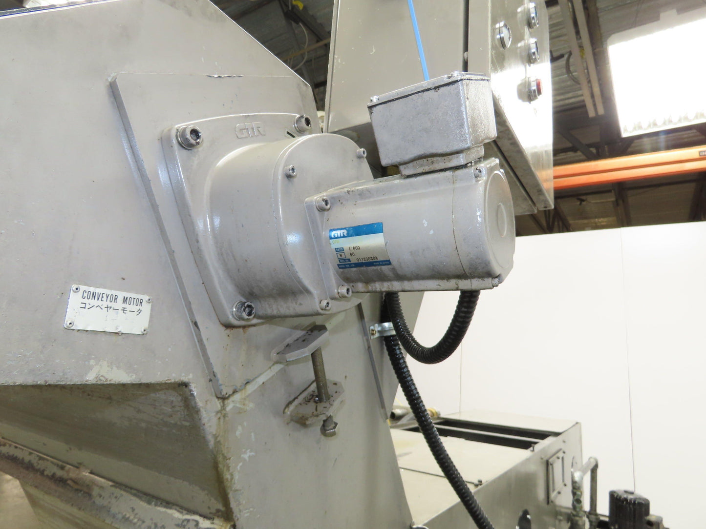 Syst Scraper Belt Chip Conveyor Coolant Recovery 3-Pump Filtration Tank