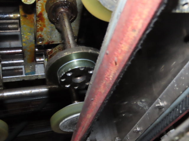 ELF Electronic Filler Inline Bottle Cap Torquer Tightener Machine 6 Quill