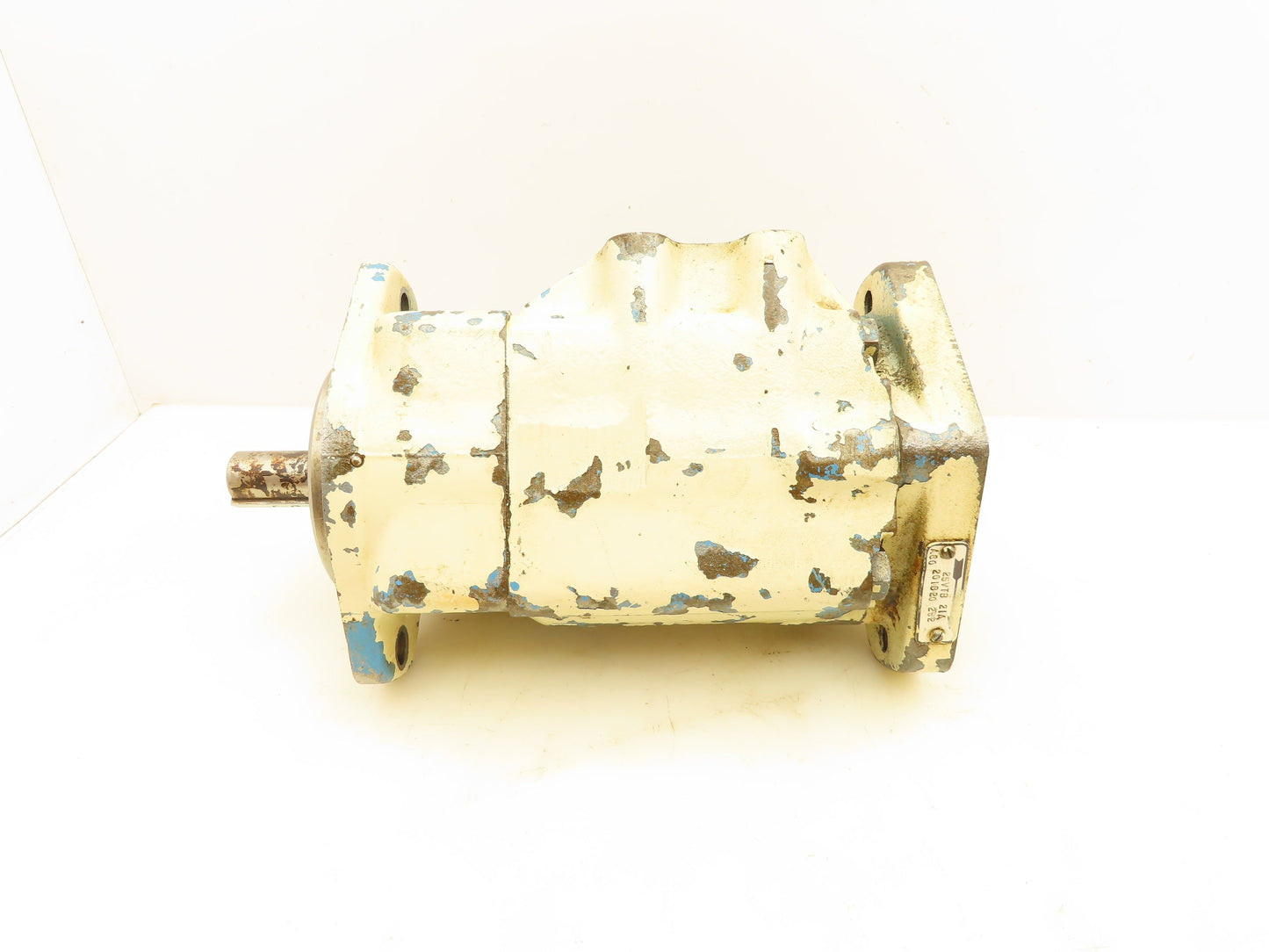 Vickers 25VTB21A Hydraulic Pump 7/8" Shaft w/ Keyway 1-7/8" Shaft Length