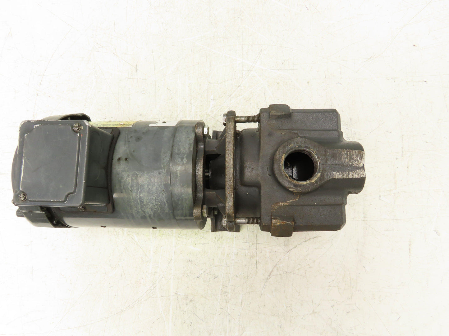 AMT 285P-95 Cast Iron Centrifugal Pump 1.25" NPT 65gpm 3/4Hp 230/460V 3PH