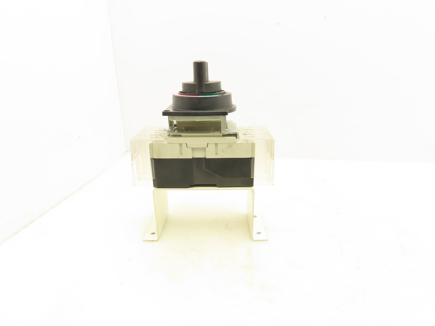 Mitsubishi Electric NV83-CW Circuit Breaker Disconnect Switch 15A 3 Pole
