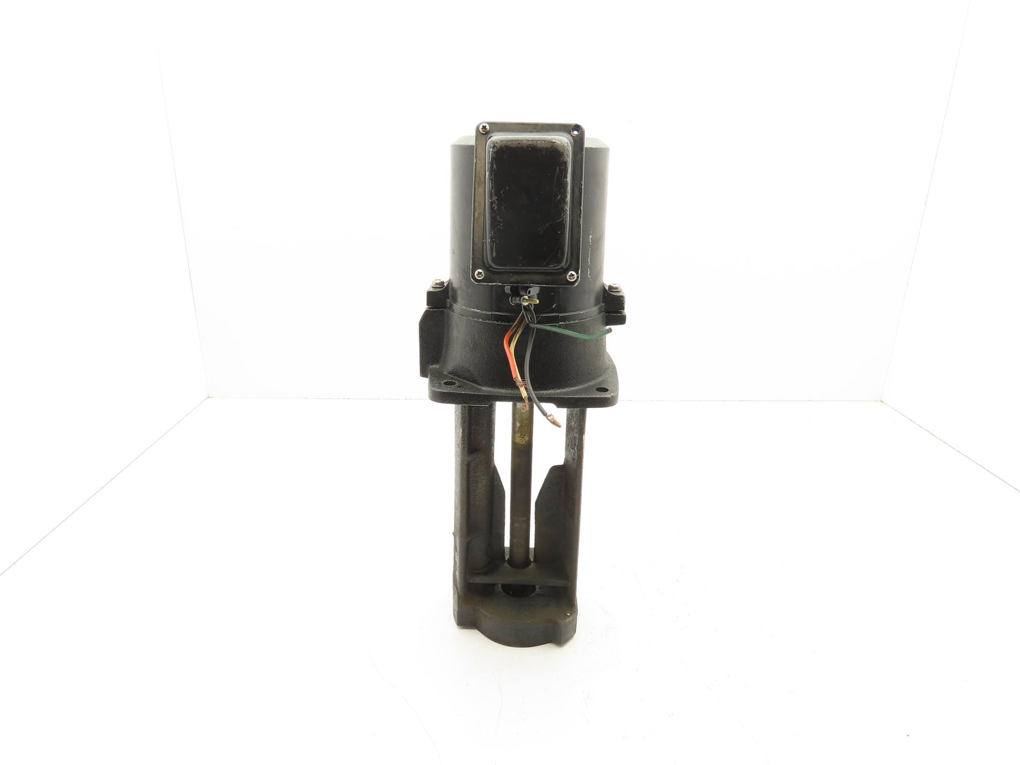 Grundfos Vertical Immersion Coolant Pump 230V 3/4" Port
