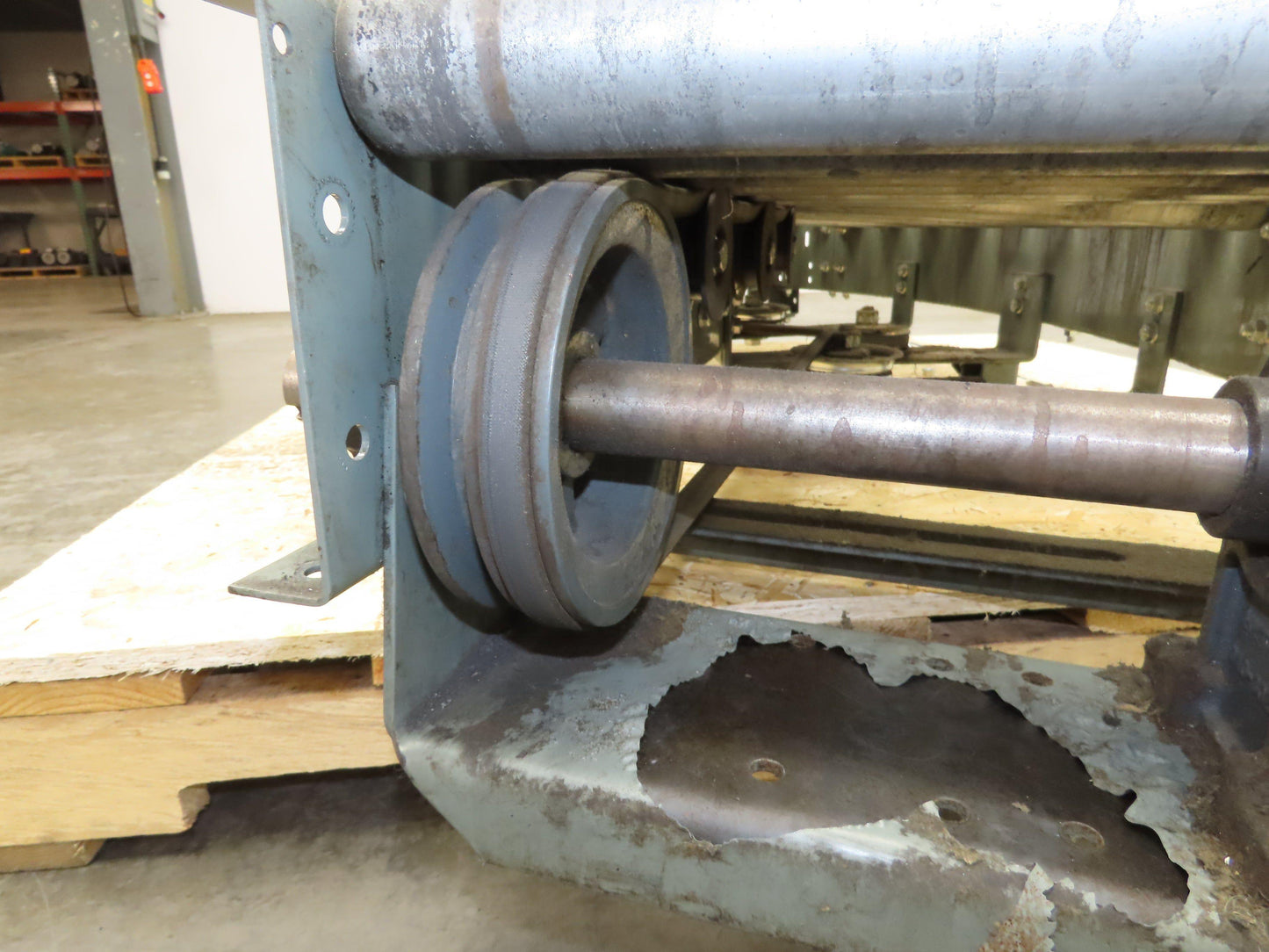 Hytrol 18" x 68" V-Belt Live Roller 45° Curve Conveyor 15" BF 18" Section