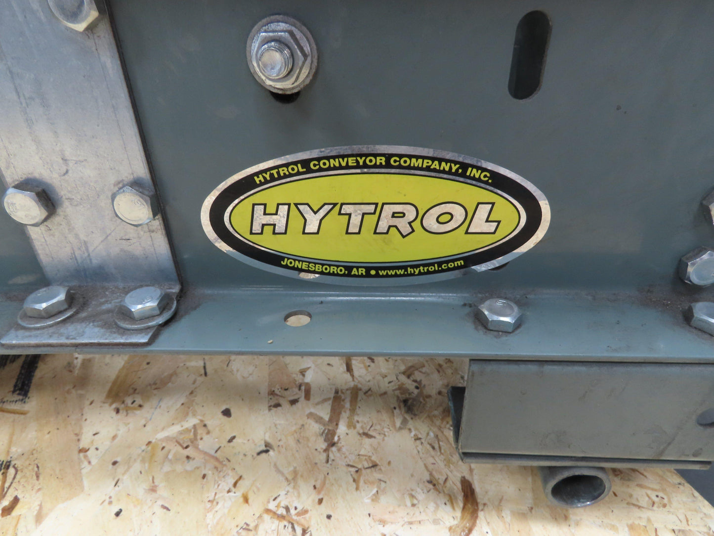 Hytrol 18" x 68" V-Belt Live Roller 45° Curve Conveyor 15" BF 18" Section