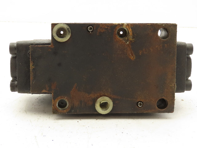 Vickers DC4V-3S-6C-M-FW-B5-60 Directional Pilot Valve 3000PSI 120V 1/2" Npt