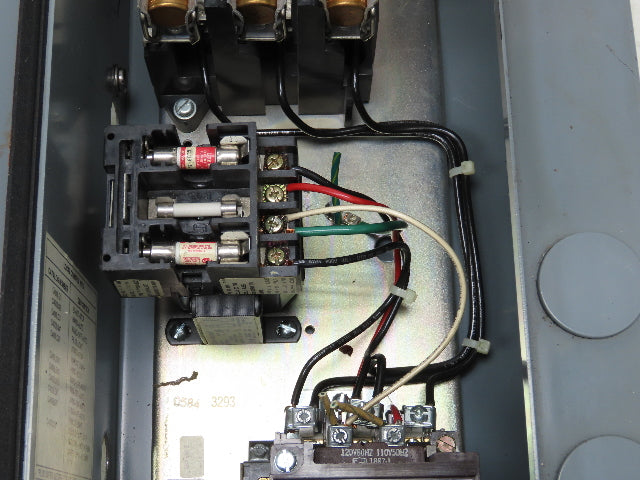 Cutler Hammer A30CDA0 Combination Motor Starter 10Hp 480V 3Ph Size 1 Fused