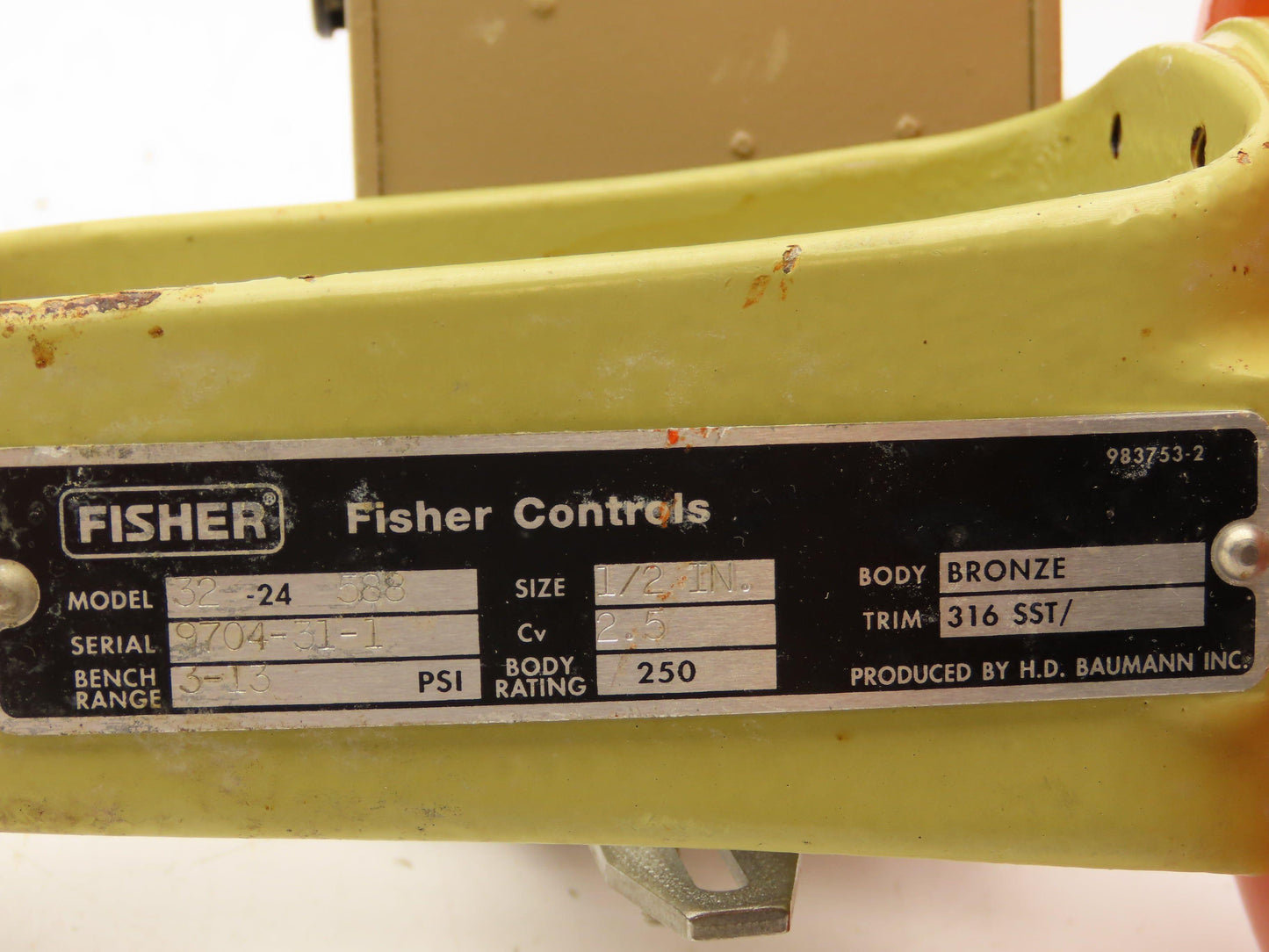 Fisher 32-24 588 Pneumatic Diaphragm Control Valve 1/2" Threaded