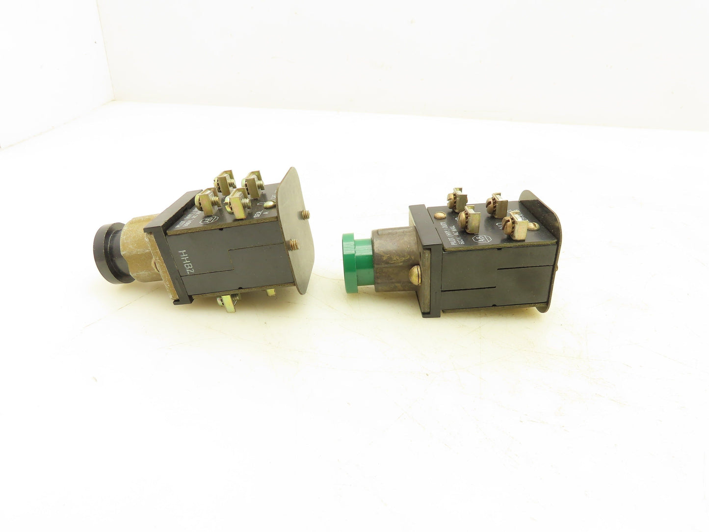 Allen Bradley 800H-AK1A Flush Head Push Button Unit Black Green Ser A Mixed Lot