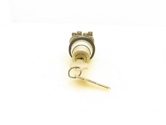Allen Bradley 800T-J44B5 Keyed Selector Switch 3 Position Maintained 30mm