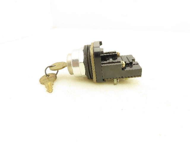 Allen Bradley 800T-NX191B Cylinder Lock Push Button 30 mm Ser A 1 NO 1 NC Keyed