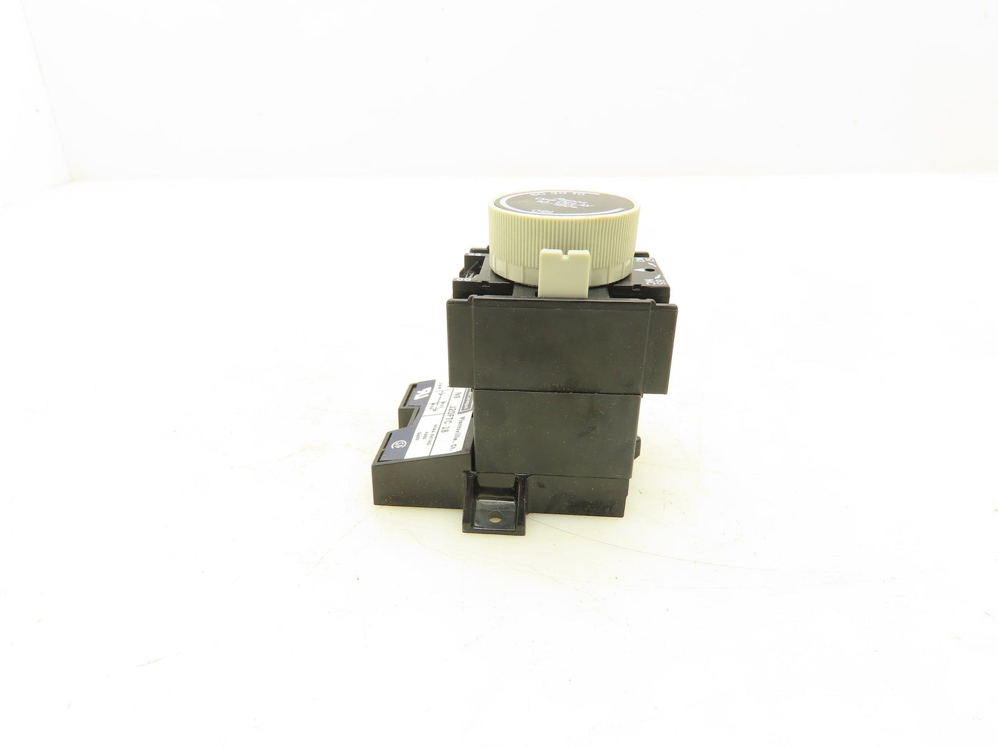 Telemecanique J20FTC18 Pneumatic Timing Control Relay 180 Sec Off Delay Lot of 4