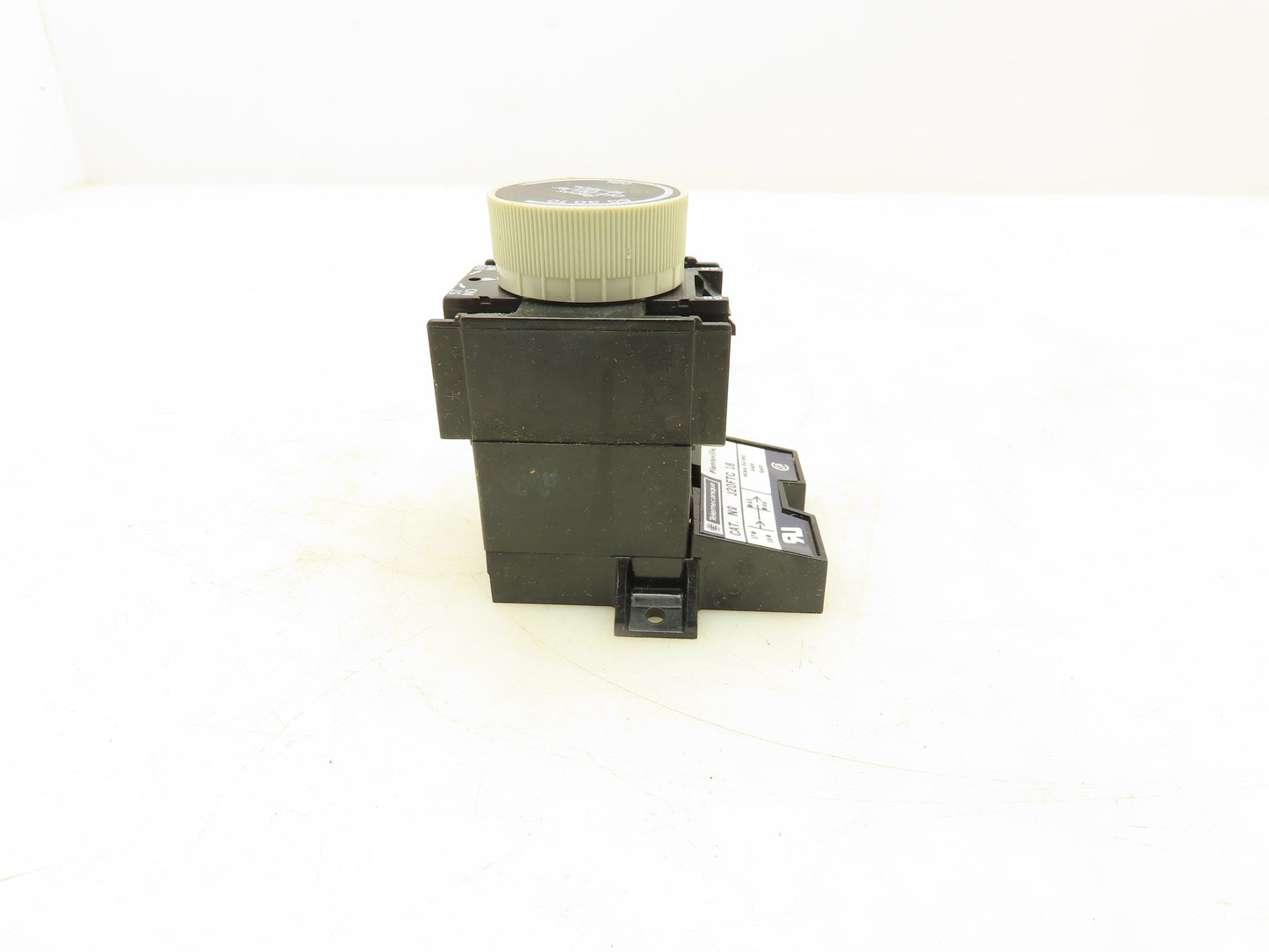 Telemecanique J20FTC18 Pneumatic Timing Control Relay 180 Sec Off Delay Lot of 4