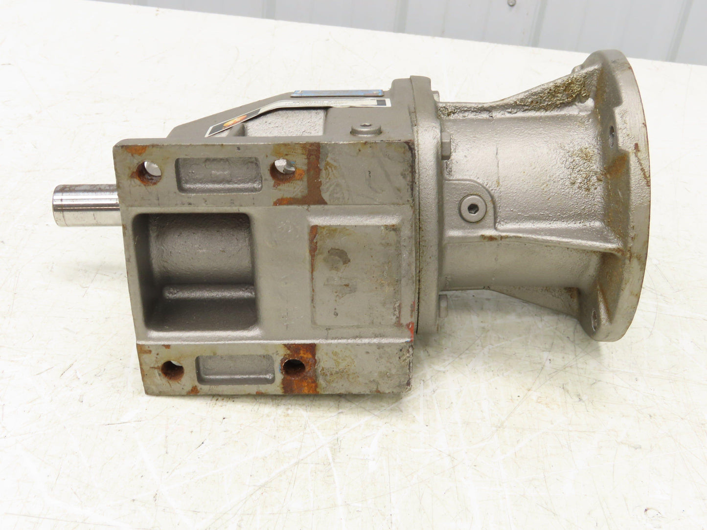 Nord Gear 12-140TC Cast Iron Gearbox 38:1 Reducer 46 RPM 145 IN.LBS. 1" Shaft