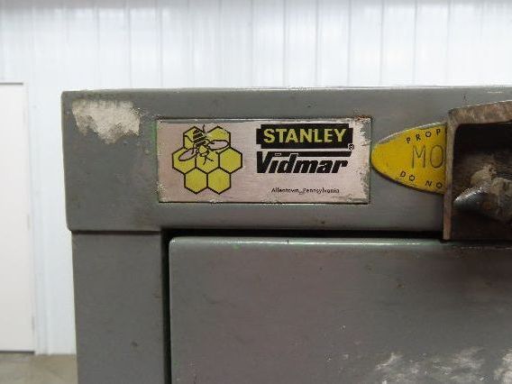 Stanley Vidmar Single Door Storage Cabinet 3 Shelf 30 x 29 x 59" Lista Toolbox