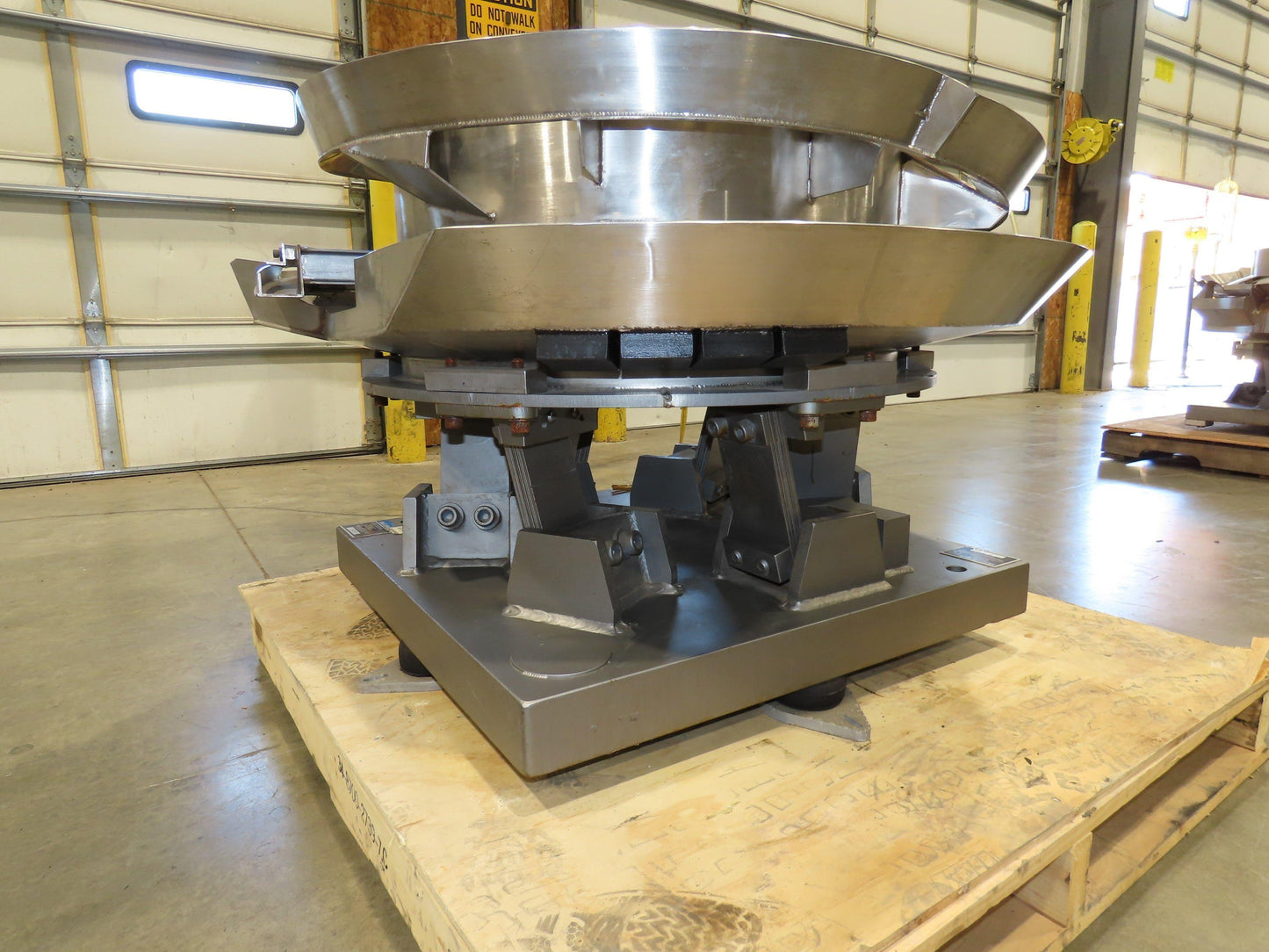 Fortville Vibratory Parts Feeder 44" Stainless Bowl  -No Vibrator